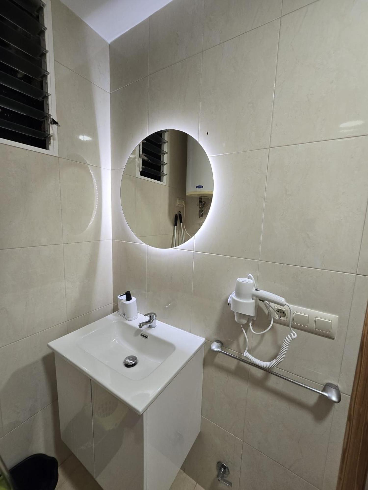 Suites Alameda Centro Levante Benidorm Exterior foto